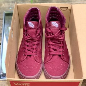 ▪️Burgundy High Top Vans